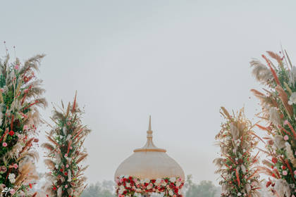 Mandap and Aisle / Walkway — Anand Karaj decor — Alila Diwa Goa
